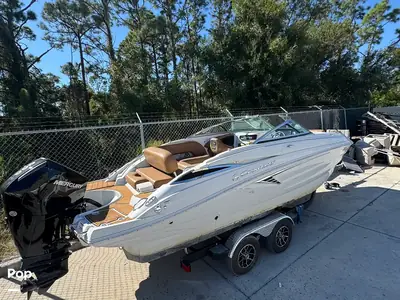 2023 Crownline E235 XS