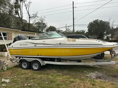 2015 Hurricane SUNDECK SPORT 217