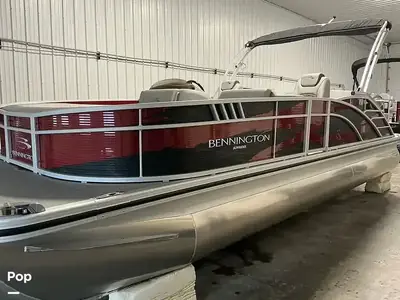 Bennington Pontoons 23 LTSB