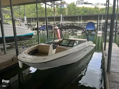 2022 Sea Ray SPX 230