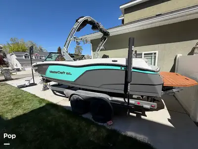 2018 MasterCraft NXT22
