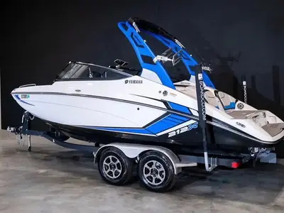 Yamaha 212X