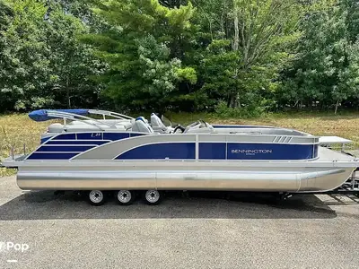 2023 Bennington 25 LTFB