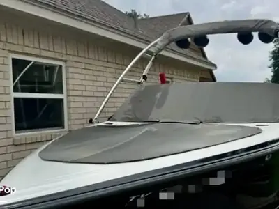 2004 Moomba MOBIUS LSV