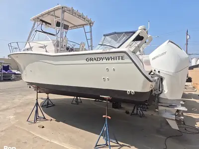 1996 Grady-White Marlin 300