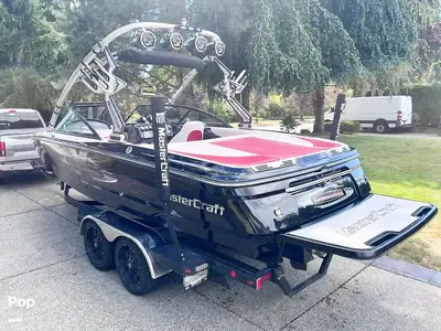 2007 MasterCraft Xstar