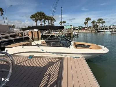 2024 Sea Ray SPX 230
