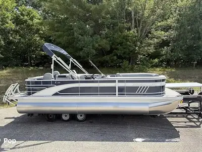Bennington Pontoons 22 LSAPG