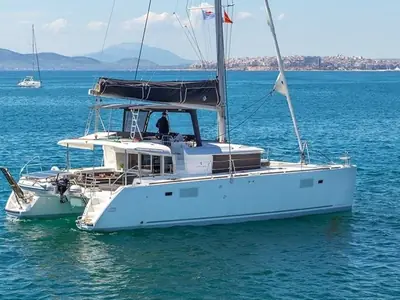 Lagoon 450 F