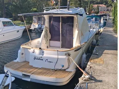 2006 Beneteau Antares 8