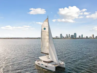 Lagoon 42