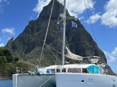 2014 Lagoon 400 S2