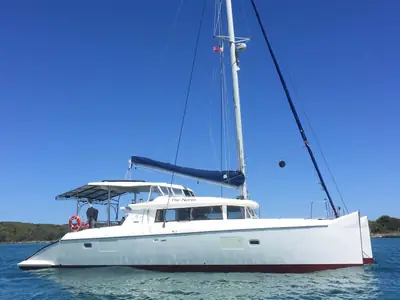 2007 Lagoon Catamaran 420