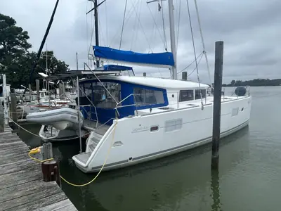 Lagoon 400