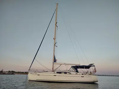 Beneteau Oceanis 43