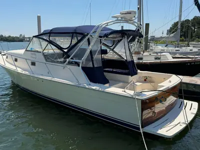 2005 Mainship Motor 34 PILOT
