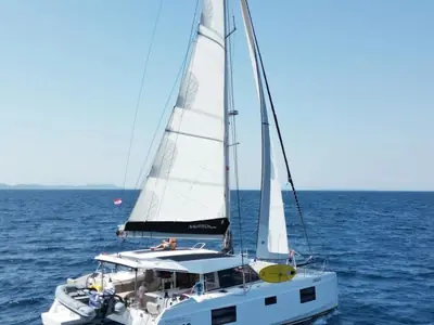 Nautitech 40