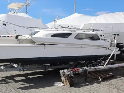Gemini Telstar 28 Trimaran
