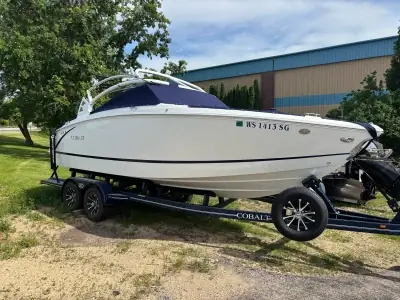 Cobalt R3 SURF