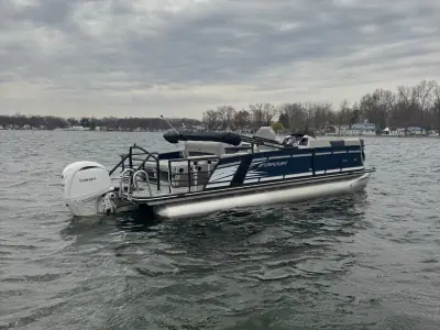 2024 Starcraft CX 23 DL BAR