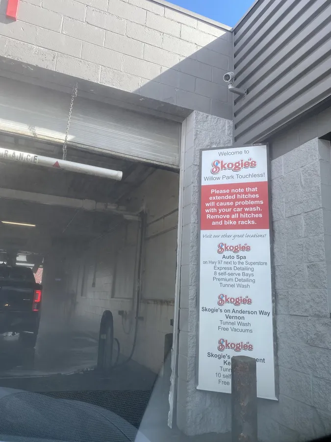 Skogie’s Willow Park Car Wash