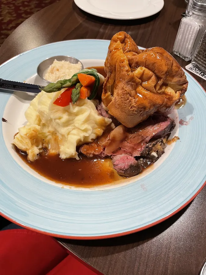 Winston’s Resto-Bar