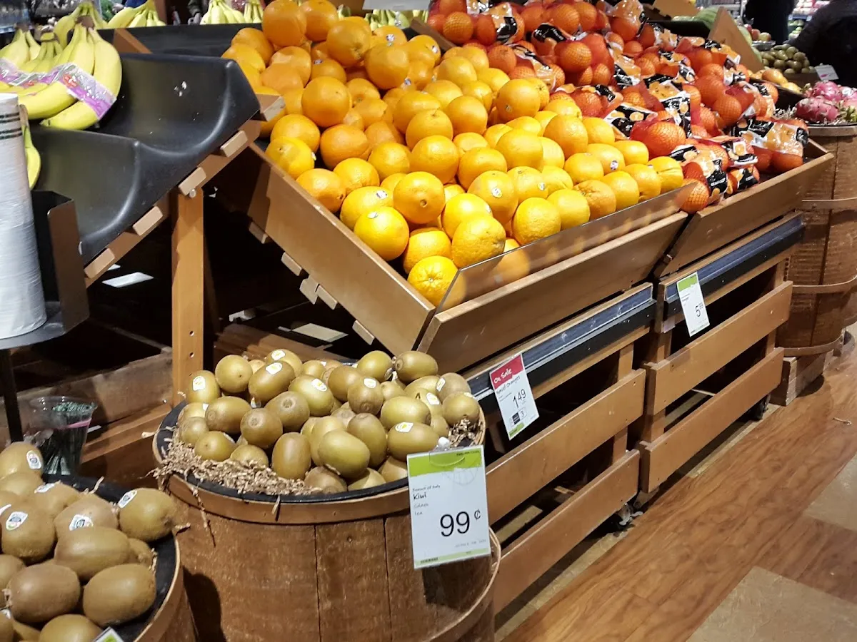 Thrifty Foods Tuscany Village