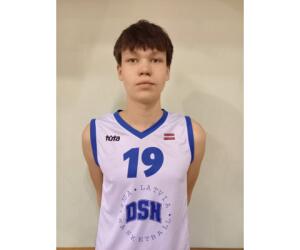 Olivers Rams basketball player - C