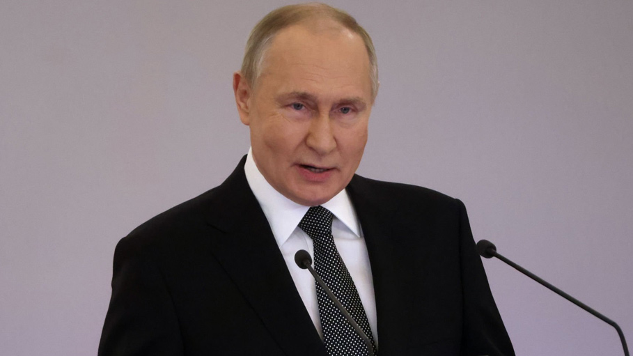 As Vladimir Putin Seeks 5th Presidential Term, Meet World's Longest-Serving Leaders