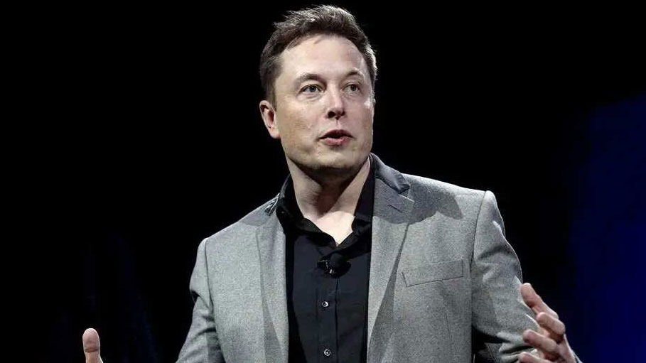 More Top Executives Quit as Hate Content on Elon Musk's Twitter Surges