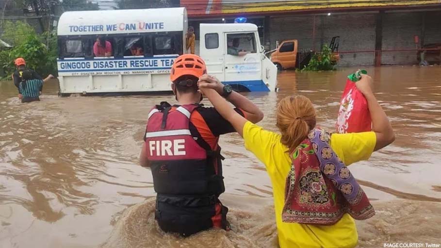 13 Killed, 23 Missing in Philippines Floods