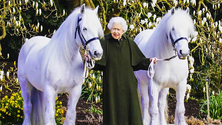 Queen Elizabeth Celebrates Her 96th Birthday and 70 Years to The Throne