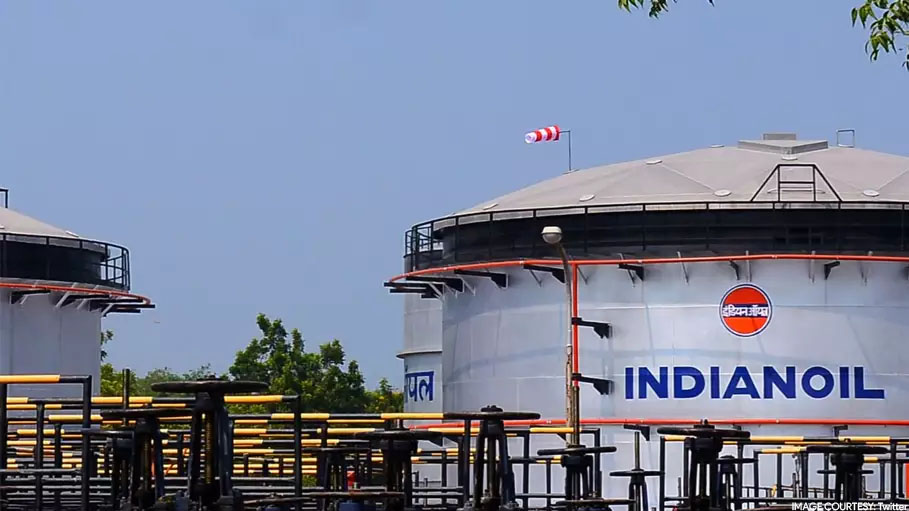 Sri Lanka Deal to Lease Oil Tanks to Indian Oil Amid Financial Crisis