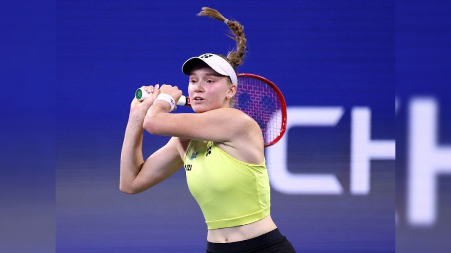 Elena Rybakina Powers Into US Open Third Round