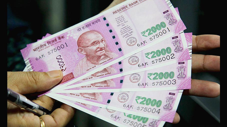 Rupee Could End 2022 Higher Than Earlier View as Dollar Slips