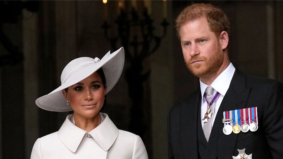 "Want My Brother Back," : Prince Harry in Tell-All Interview