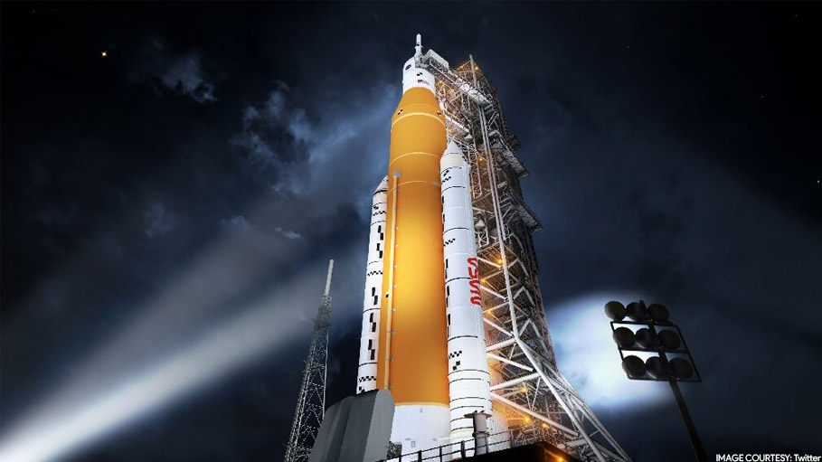 NASA to Launch Its Moon Mega-Rocket in November