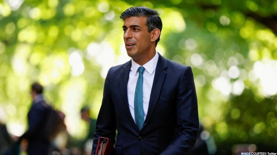 Rishi Sunak Widens Lead in Britain's PM Race, 115 Tory Lawmakers Back Him