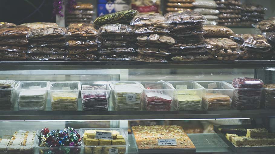 Refused Food on Credit, Man Throws Acid at Sweet Shop, 7 Injured