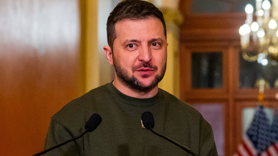 2-Minute Long Standing Ovation for Zelensky at US Congress