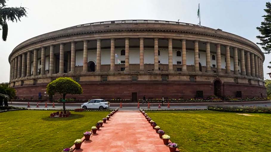Jumlajeevi, Dictatorial Among Long List of Words Banned in Parliament