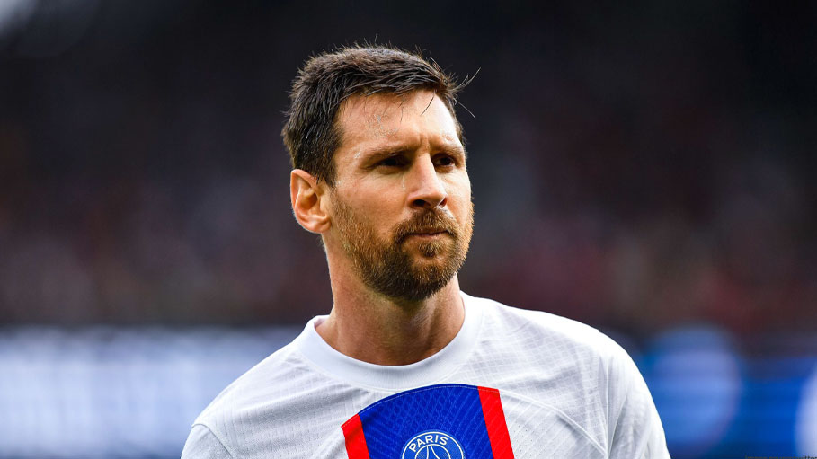 Captain Messi Leaves Hometown to Return to PSG