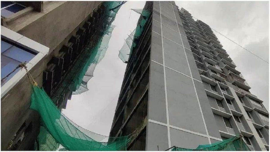 Ahmedabad Elevator Crash Kills 8 Workers