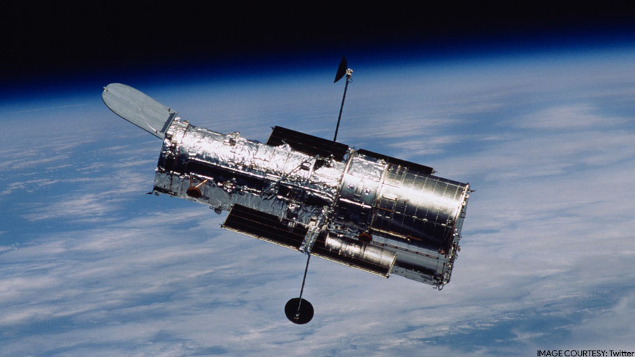 NASA: SpaceX to Study Ways to Boost Orbit of Hubble Telescope