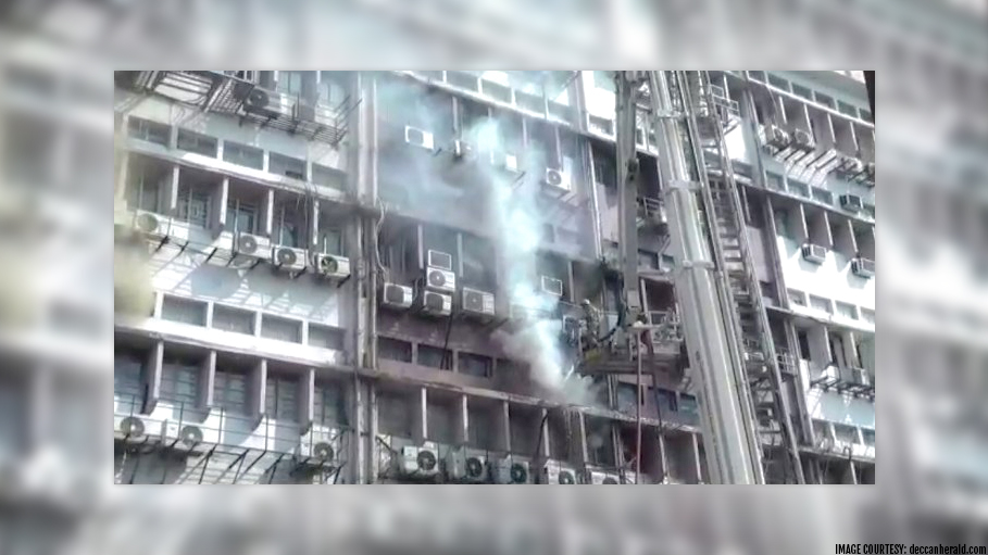 Fire Breaks out at SDF Building, the Kolkata IT Sector