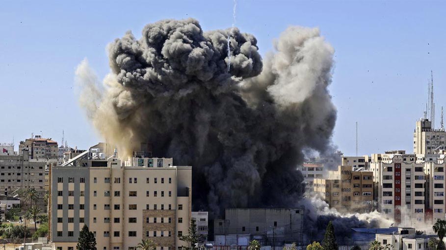 Israeli Strike Claims 15 Lives, Injures 22 in Gaza Residential Building