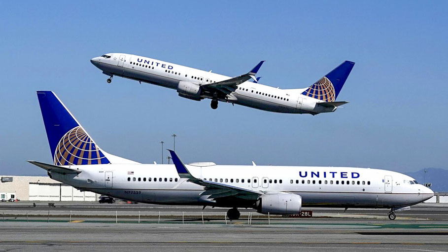 A Technical Glitch Temporarily Halts United Airlines' Departures in The US
