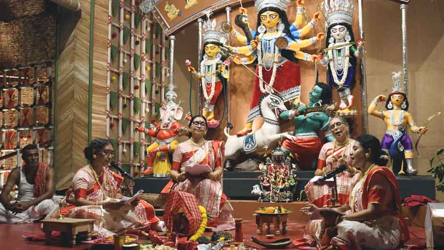 Women Priests, "Dhakis" at First Community Durga Puja in New Town, Kolkata