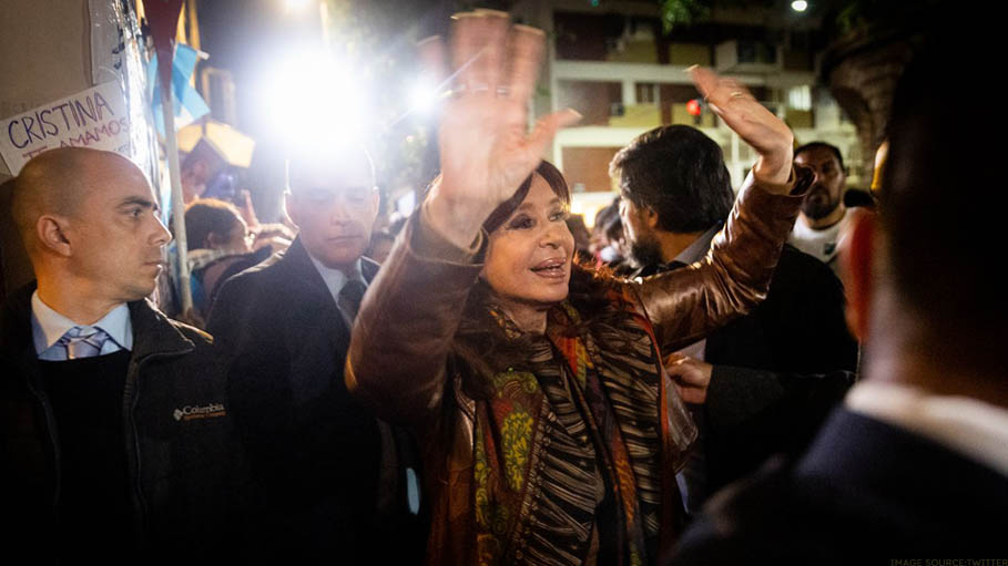 On Camera, Man Points Gun at Argentina Vice President, Arrested