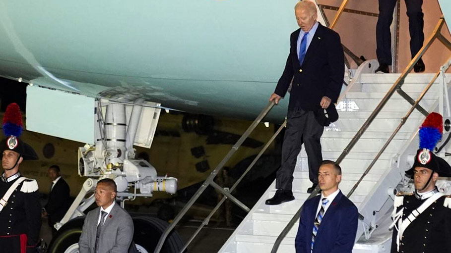 Joe Biden Arrives in Italy for G7 Summit, to Meet Ukraine's Zelensky Today